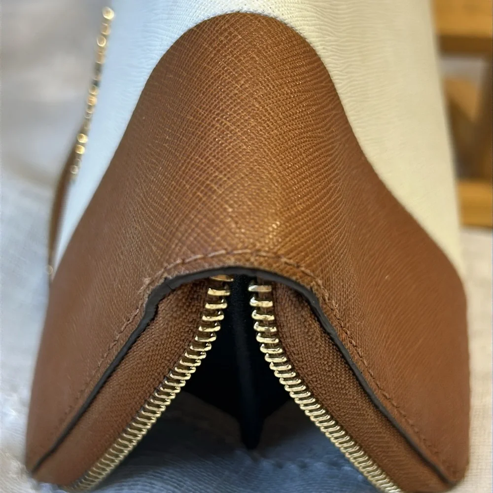Michael Kors excellent leather large wallet